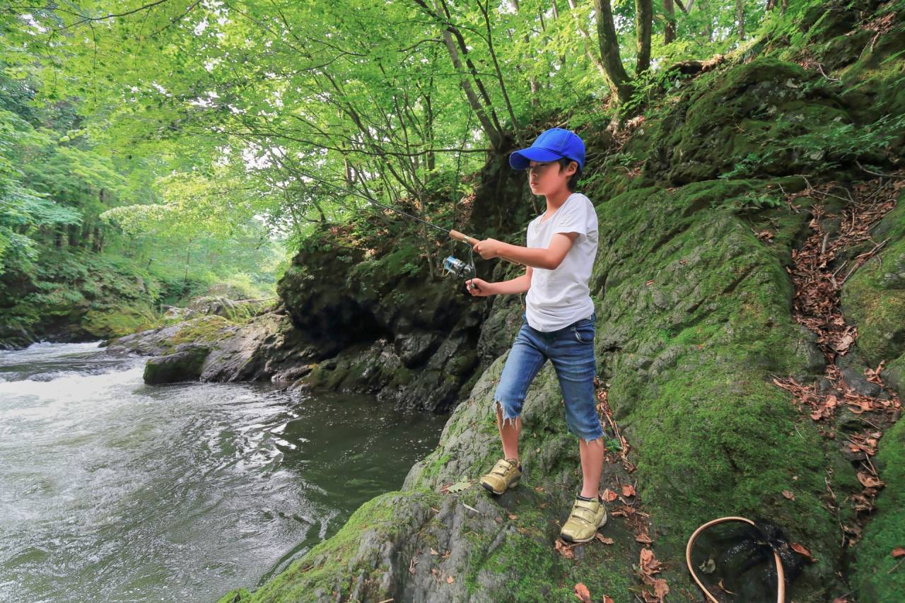 DRY’ADの釣りアクティビティで、子どもが自然を学び楽しむ