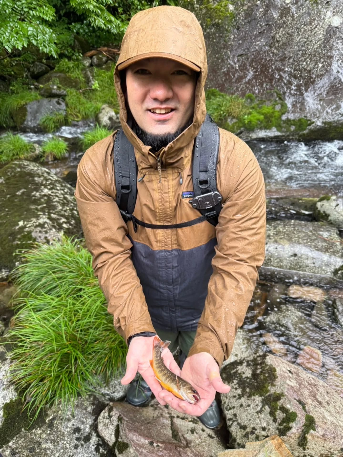渓流釣り初めてのお客さま。